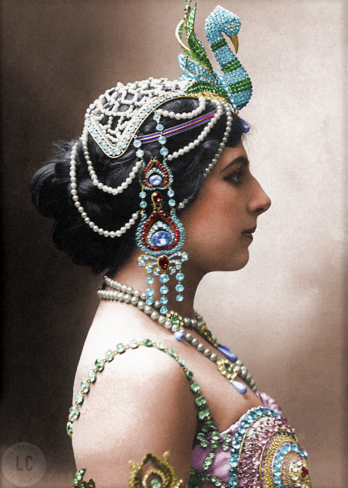 Mata Hari.Photographer unknown, 1910.Colored by Lombardie Colorings.________________________________