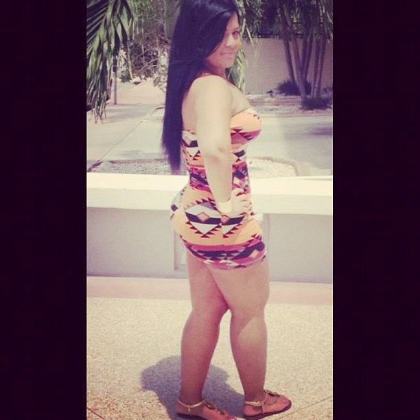 thickleggz:  Cheka Fierce looking ridiculously THICK!!! Click here for more Thick