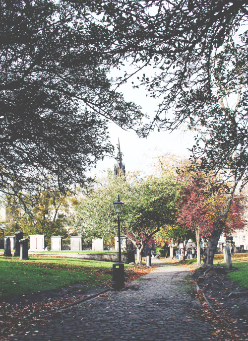 kirkyard