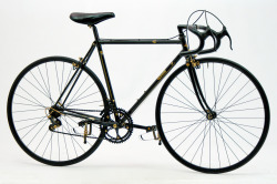 mooiefietsennicebikes:  Cinelli black and