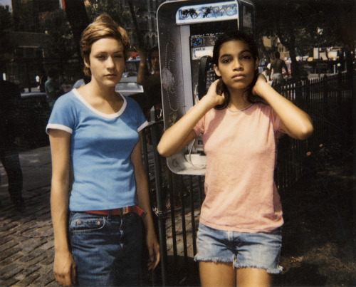 ohyeahpop:  Chloe Sevigny and Rosario Dawson, NY, 1994 - Ph. Larry Clark