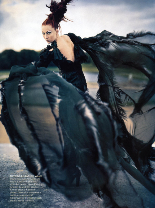 a-state-of-bliss: Vogue US Sept 2002 - Maggie Rizer by Craig McDean