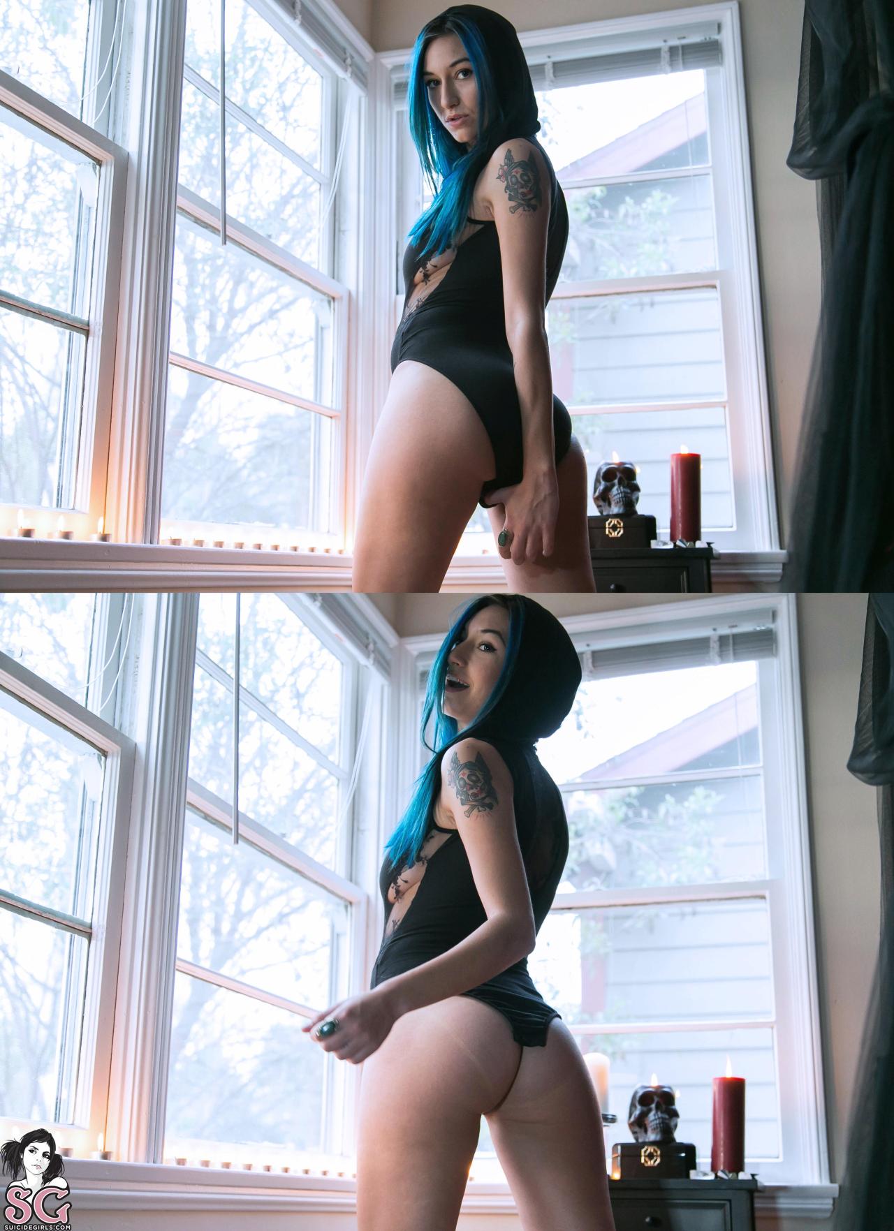 thebestsuicidegirls:  Moon-Moon Spells