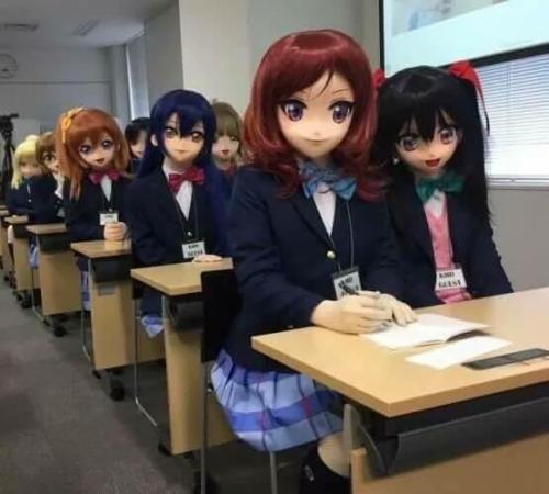 switch-up-snowfox:sniper-melon:picsthatmakeyougohmm:hmmmYou walk into your classroom and see this. W