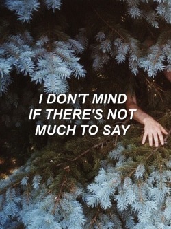 breakmyheartwithlyrics:The Neighbourhood- Sweater Weather