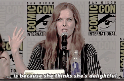 Rebecca Mader is really really happy to play Zelena