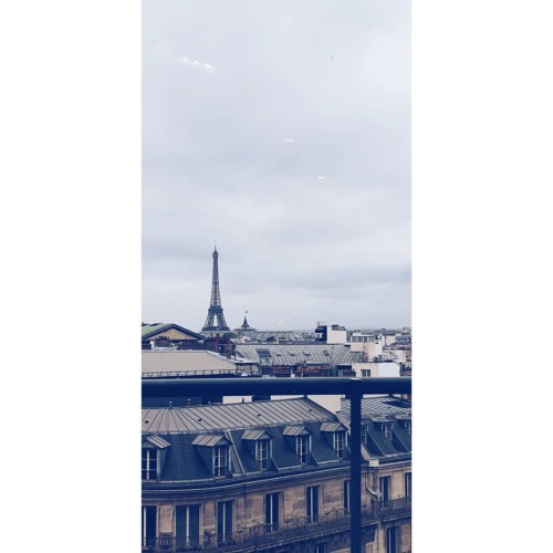 Here&rsquo;s another one from the archives, taken from the cafeteria at Galeries Lafayette. Pari
