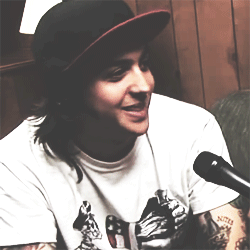 undergroundmindpalace:  Tony Perry (250px x 250px) sidebar gifs for anon (request