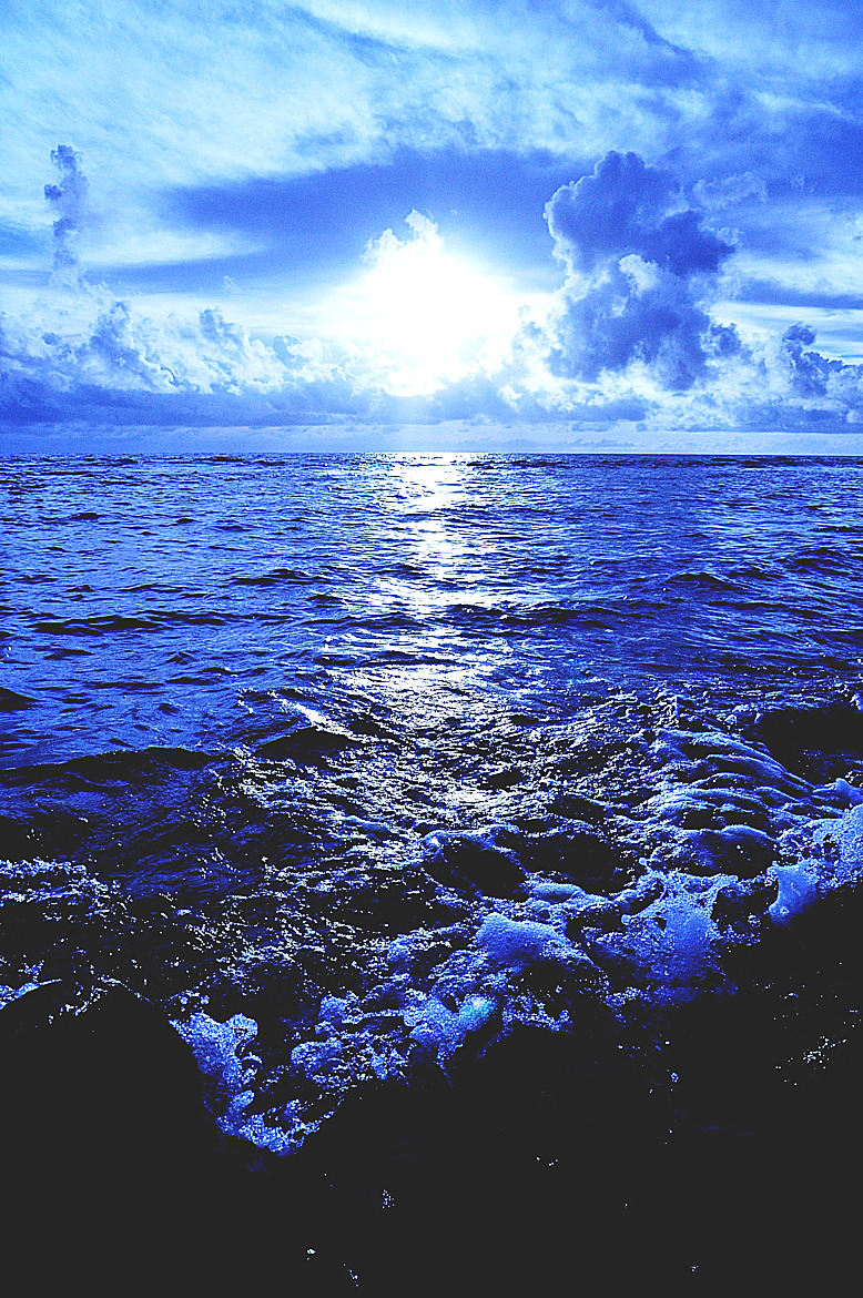 wavemotions:BLUE by Kanji Uno  oooooh yes!
