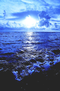 wavemotions:BLUE by Kanji Uno  oooooh yes!