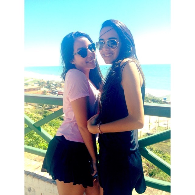 feliz dia do que você sabe fazer melhor nessa vida. 💓 #melhoramiga  (em Praia