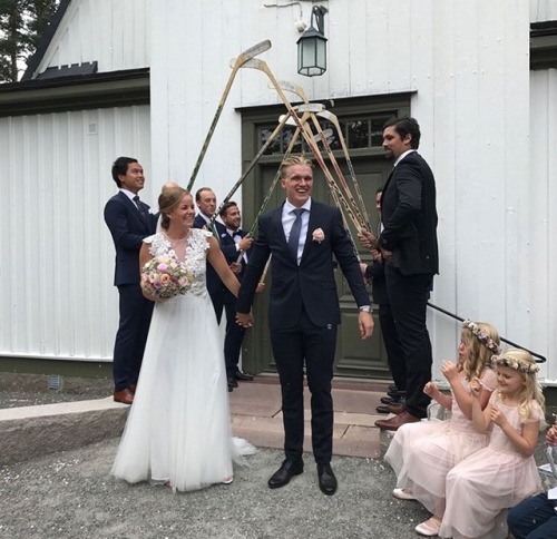 Congrats to Clara Welinbrook & Jakob Silfverberg on their marriage!