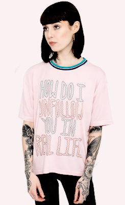 chrismushysykes:  fyhannahsnowdon:DROP DEAD WINTER14  can i have a clone of her?