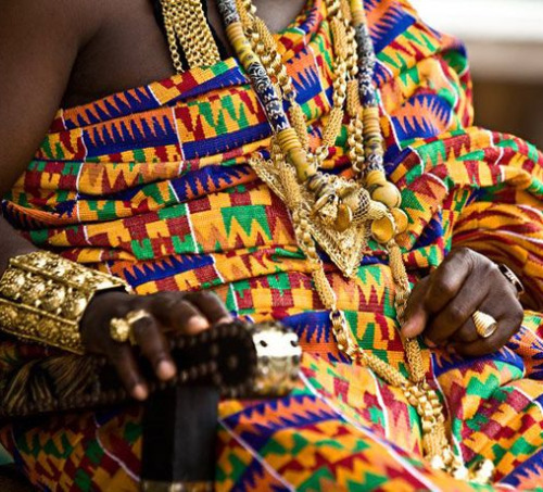 kissmyblackazz:Hands of Ashanti Kings (Ghana)