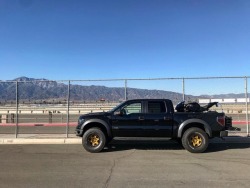 Tank and Rocket 🚀                         •                                                             #tankandrocket #ford #raptor #fordraptor #innov8wheels #allblack #s1000rr #bmw #bmws1000rr #trackday #offroad #motorcycle #bike #motorrad #kibbetech