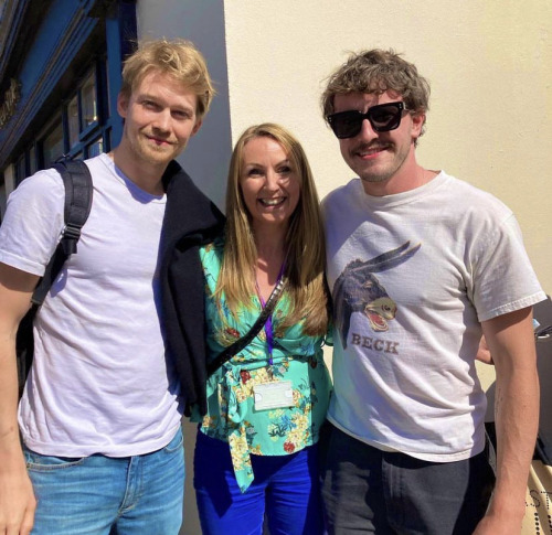 to-need-somebody: Joe Alwyn and Paul Mescal with a fan at Fastnet Film Festival. IT HAPPENED! [x]