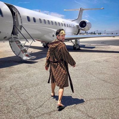 Almost missed my flight..good job no one can judge your outfit choice when you fly private 😏 ✈️ 📸 @followthenap https://www.instagram.com/p/B0VwIFYn5_K/