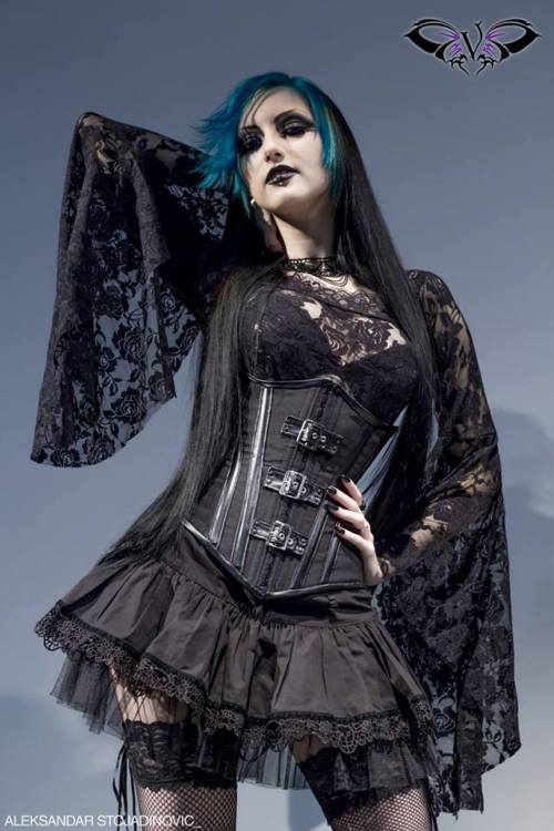 viralsky:  + welcome to my wasteland + 