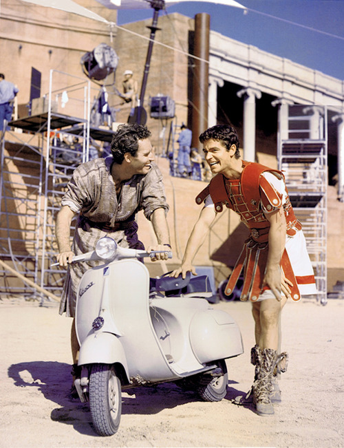 lottereinigerforever:Charlton Heston &amp; Stephen Boyd on the set of “Ben-Hur” in Cinecittà