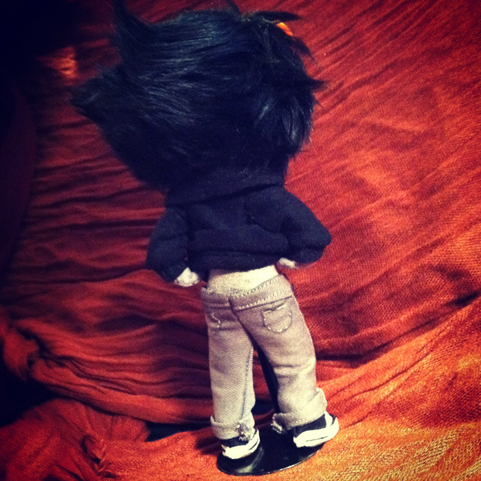 thischick25:  pukind:  Karkat Vantas posing armature plush! Finally got pictures