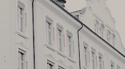 giffingskam:  a gifset for every skam episode ✮ 1.11 your opinion meant more than my own. that’s not