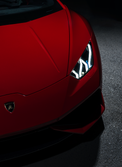 thematerialistman:  Blood Red Huracán //