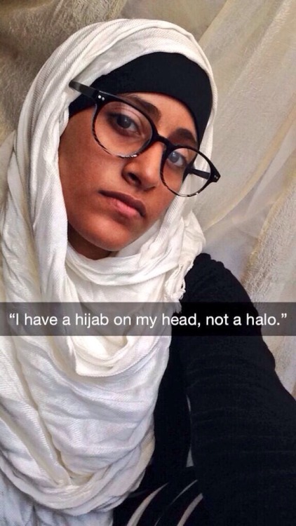 karadin:maleeshda3wa:yayasmeen:I think my selfie problem is getting out of hand..This deserves at le