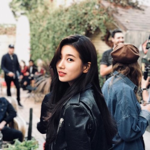 ilythia-ace: 180322 Suzy changed her instagram DP