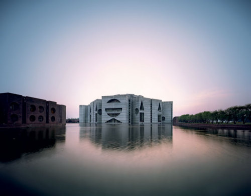 Louis Kahn - National assembly building of Bangladesh. Dakha, Bangladesh. 1964-1982“Even a s