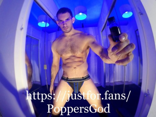 poppersgod: If you love my popper trainer videos, sign up for my page and enjoy sessions every week!