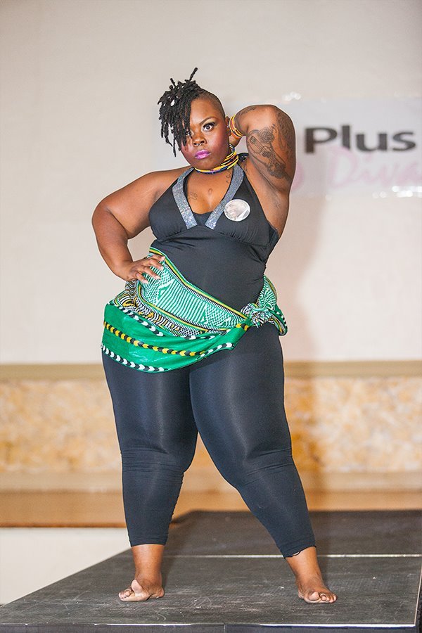 planetofthickbeautifulwomen:   Plus Model Ijeoma Ibeabuchi doin a Solo Dance @ The