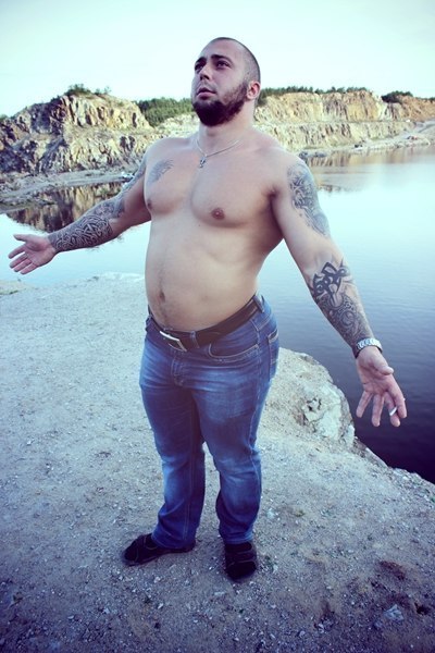dethickness:  http://dethickness.tumblr.com/archive     