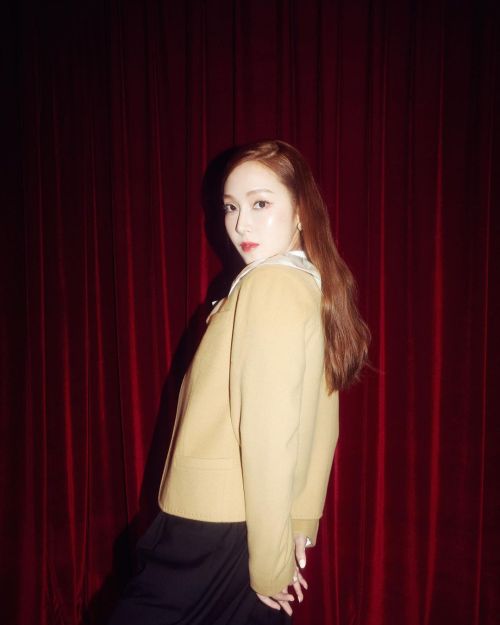 jessica.syj: Stay classy &amp; be fabulous✨