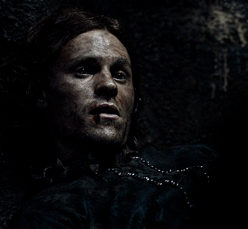 Charlie Vickers As Halbrand/Sauron In The Rings Of Power 2.01 "Elven Kings Under The Sky"