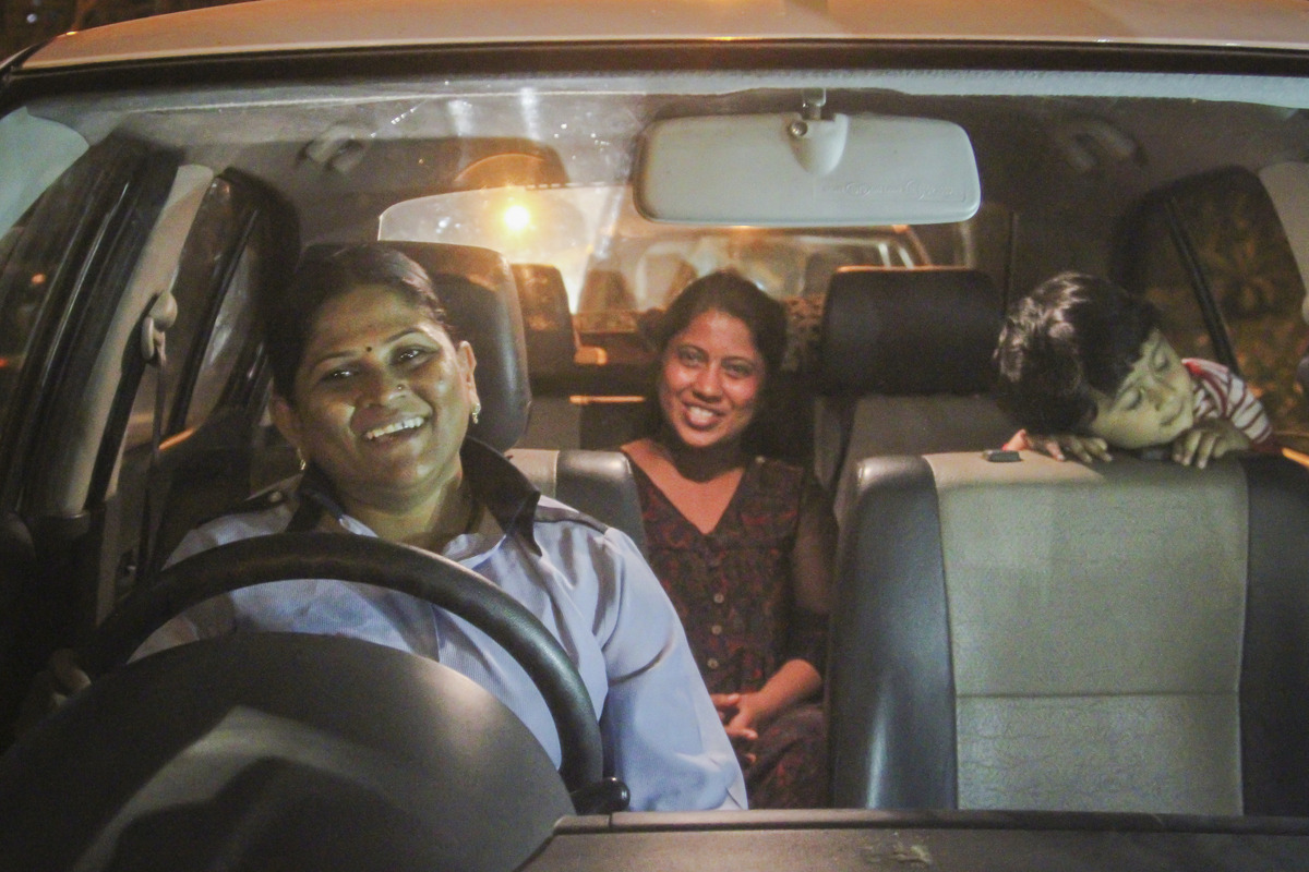 sofsocialgood:  After an alleged rape by an Uber cab driver in India, women in Mumbai