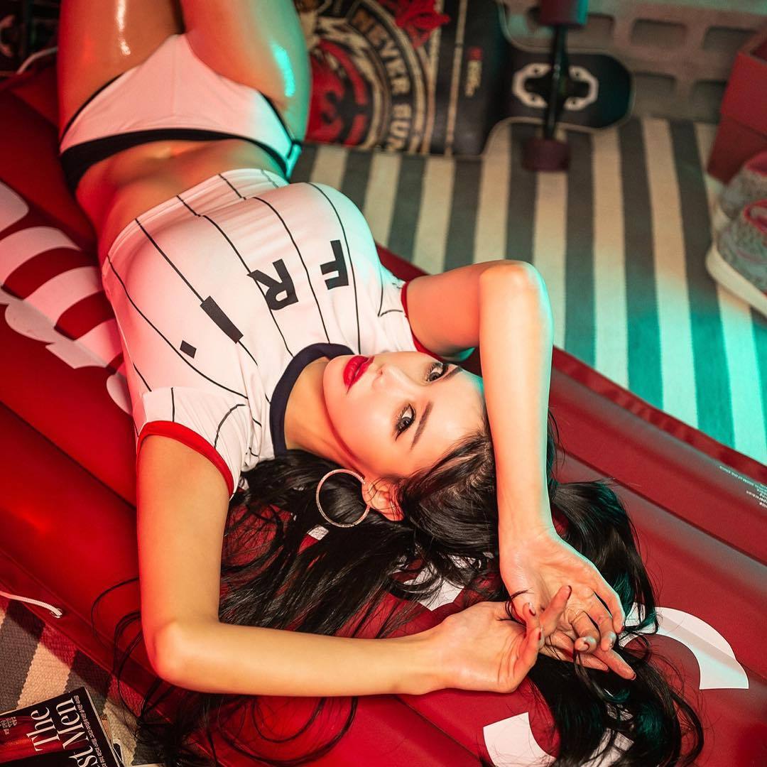 girlzxday:   김시후  