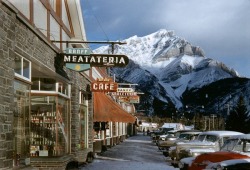 thecountryfucker:  BANFF MEATATERIA - Fred Herzog, 1955 Mountains and meat. Two of my favorite things… 