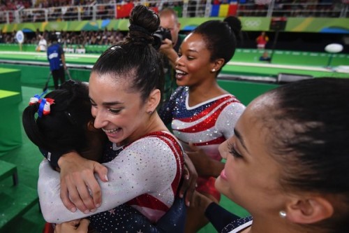 sparklesandchalk:The United States Women’s Gymnastics Team won gold by over 8 points at the 2016 Oly