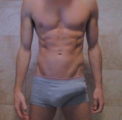 hotshotsofcum:  Follow for: Hot guys, Hot