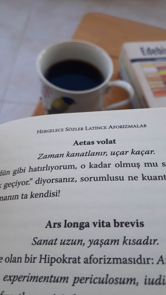 kitap ve kahve Tumblr