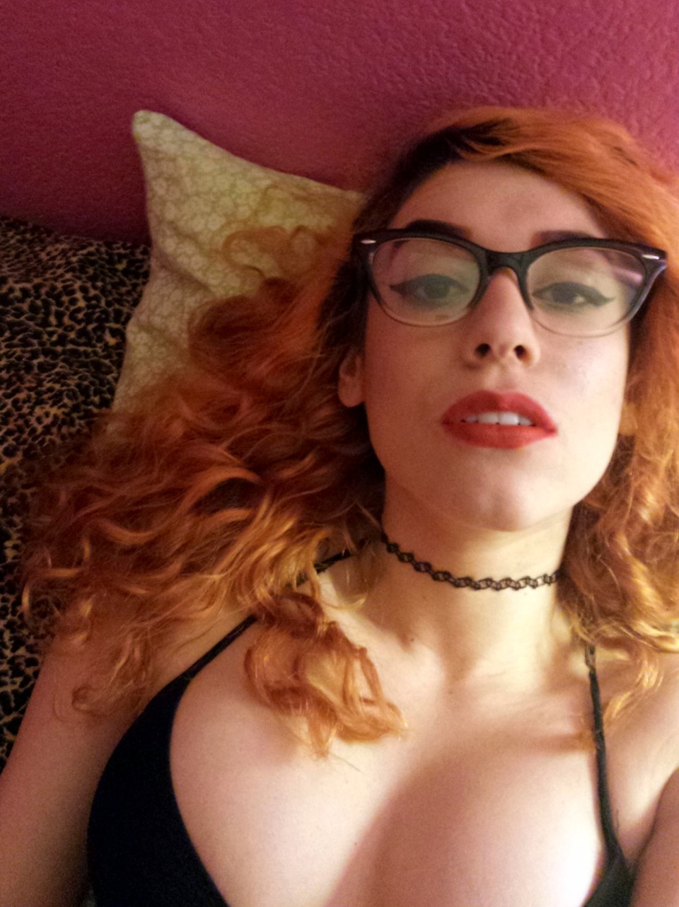 moon-cosmic-power:  Because I never take selfies anymore. 
