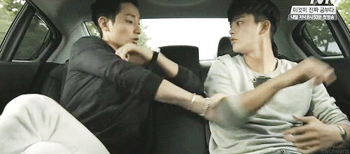 itwohearts:  Why’d you hold my hand??? 