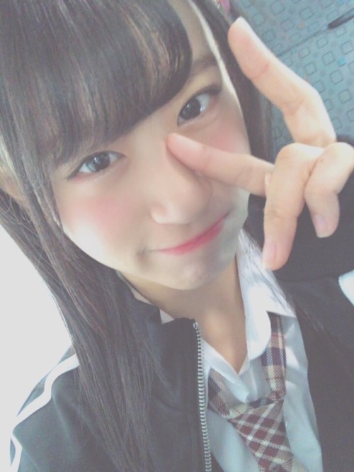negyuria:  (上西怜【NMB48 公式です！】さんのツイート: “おはようございます😃 ⠀ 今日は全然眠くないーだ😈✨ #頑張れーちゃん ⠀ ⠀… ”から) 