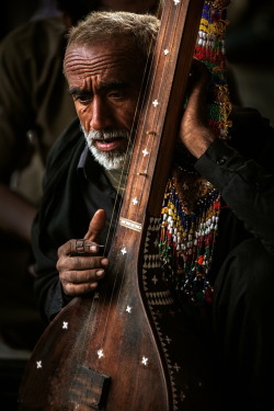 sufisofsindh:   Be connected to your religion with your heart,  not with your knees.  ~ Haji Bektash Veli (Turkish Sufi Saint, Philosopher)   