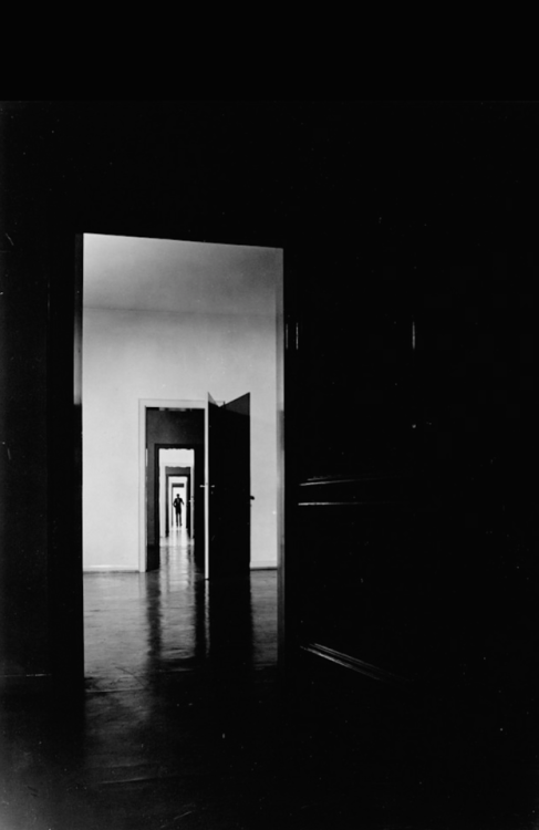 last-picture-show: Franz Lazi, Open Doors, 1949