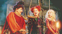 atzulastorm:  Why, why, why was I cursed with such idiot sisters!? 