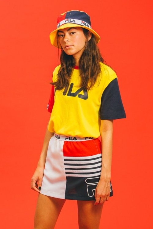 56blogsstillcrazy:  Whoever the new creative director for FILA kinda got the juice  