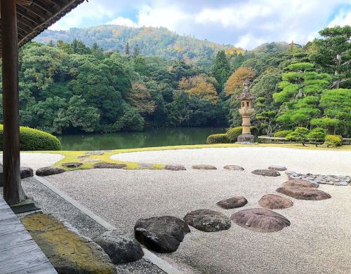 康国寺庭園 [ 島根県出雲市 ] Kokokuji Temple Garden, Izumo, Shimane の写真・記事を更新しました。 ーー“大名茶人”松平不昧のお抱え庭師であり出雲流庭園の祖 