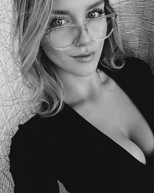 arnold-ziffel:Alex can send me selfies anytime she likes… and she can leave her glasses on…