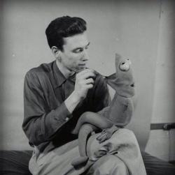 atomic-flash:  A Young Jim Henson Working